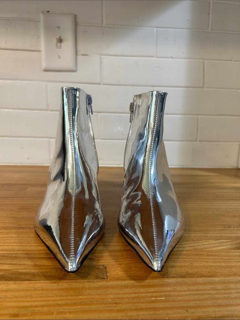 Gianni Bini Georginia Womens Metallic Silver Pointed Ankle Booties Size 6 M NWOB - Picture 7 of 11
